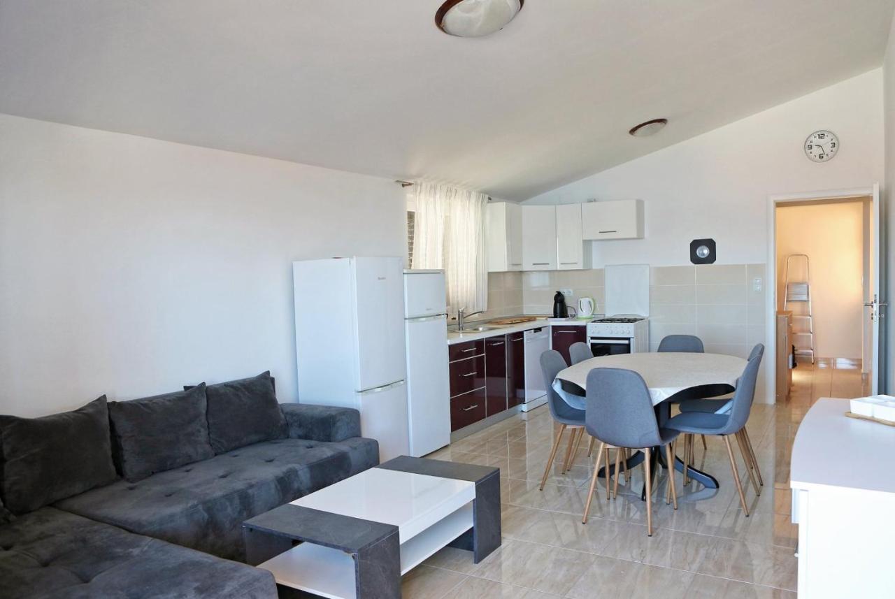 Apartmani Cili Miletici Bagian luar foto
