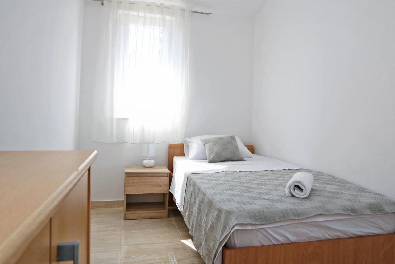 Apartmani Cili Miletici Bagian luar foto
